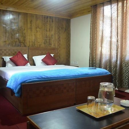 Hotel Orchid Residency , Darjeeling 다르질링 객실 사진
