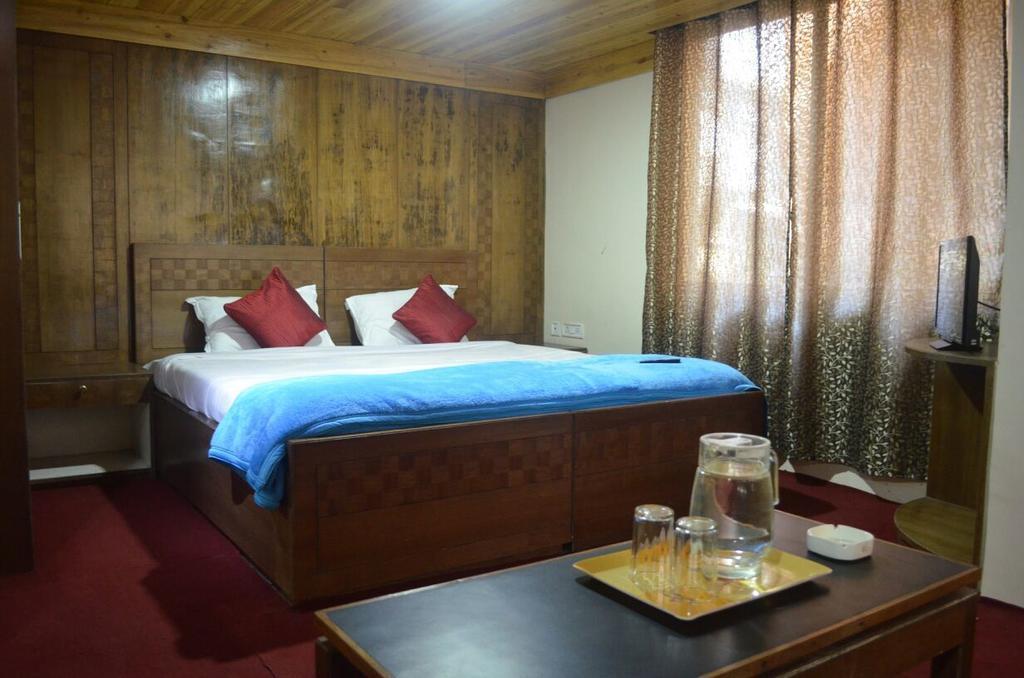 Hotel Orchid Residency , Darjeeling 다르질링 객실 사진