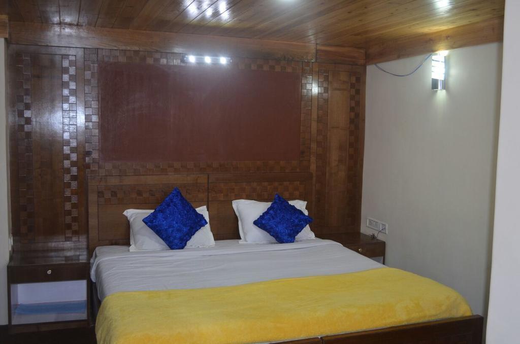 Hotel Orchid Residency , Darjeeling 다르질링 객실 사진